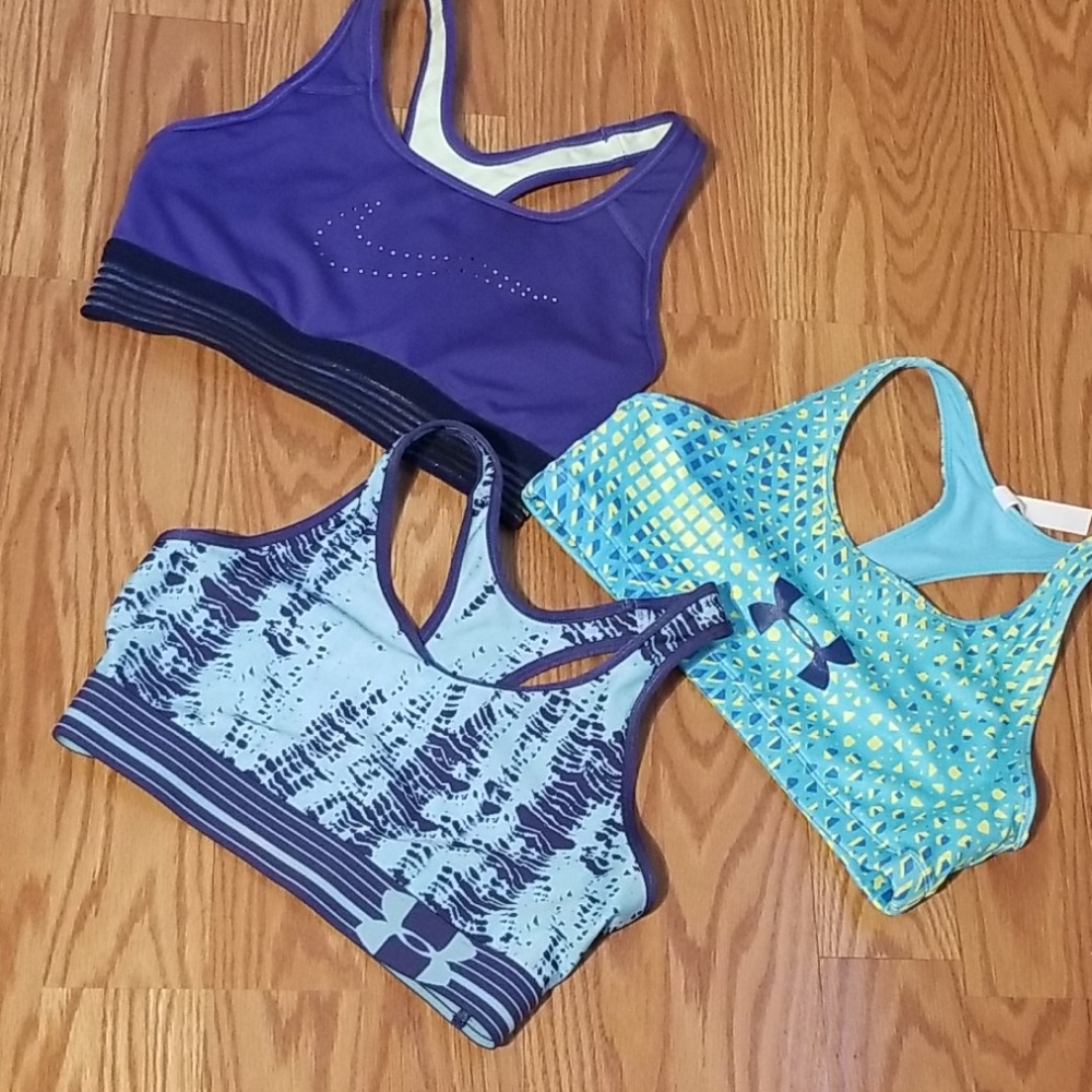 3 sports bra Nike an underarmor small